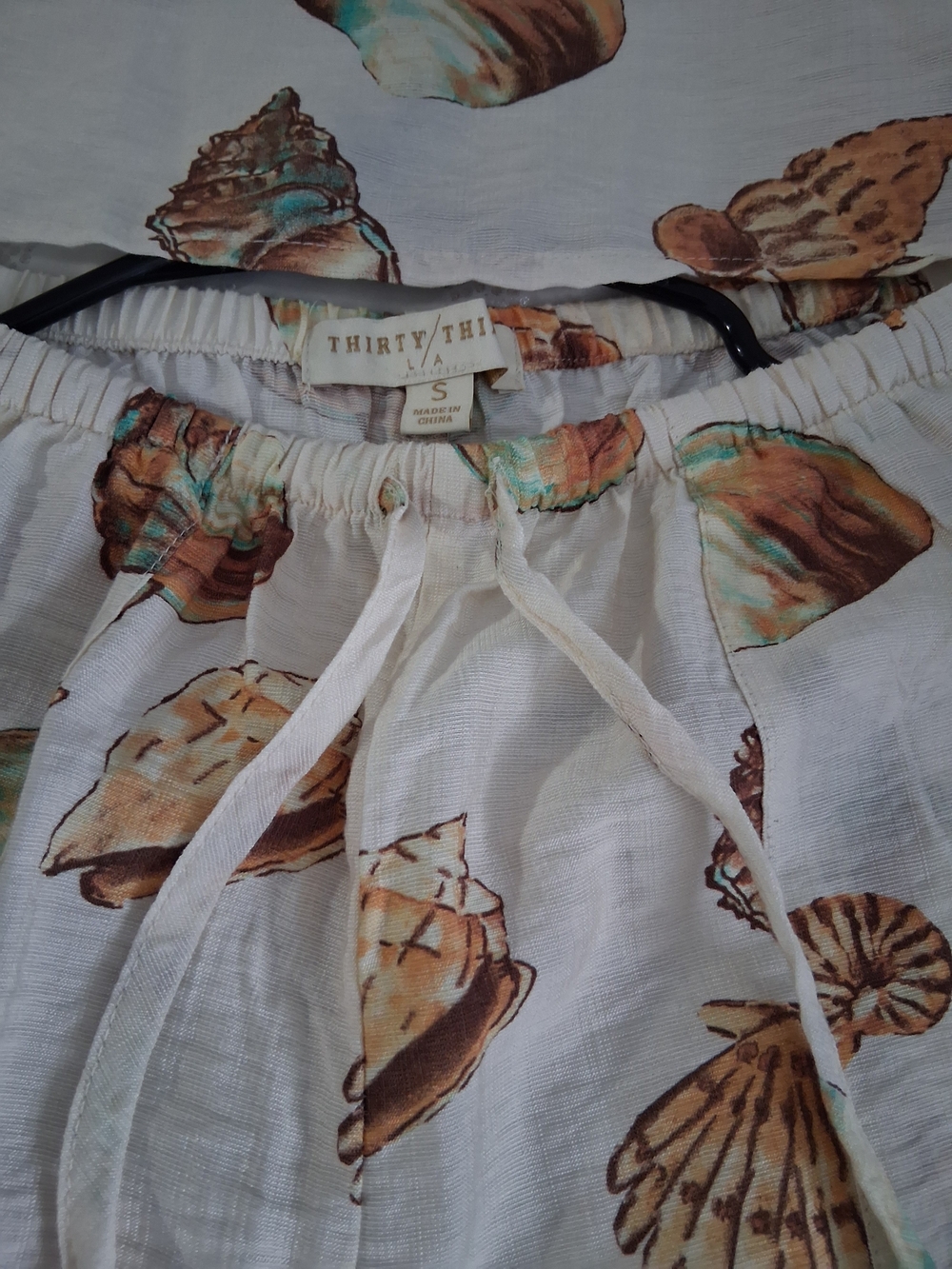 Shell-Print White Wide-Leg Jumpsuit - Picture 2 of 3